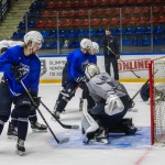  «Предсезонка-2025»: работа на льду в «жилетах» и третья двухсторонка