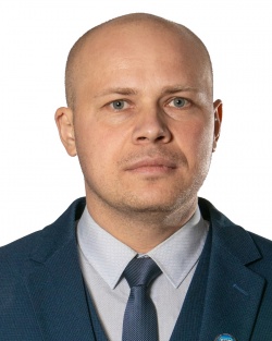 Виктор Николаевич Долгушин<br/>(тренер по вратарям)